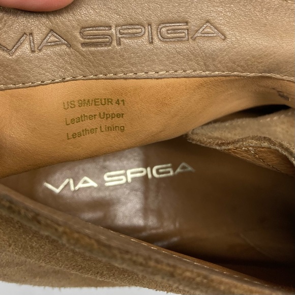 Via Spiga Ignia Booties Lace Up Tan Suede Flat Boots Camel 9 M - Picture 11 of 12